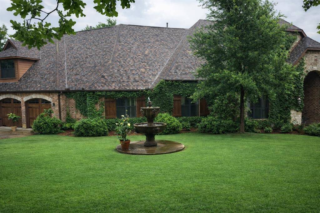 2050 E Oak Shores Drive, Cross Roads, TX 76227