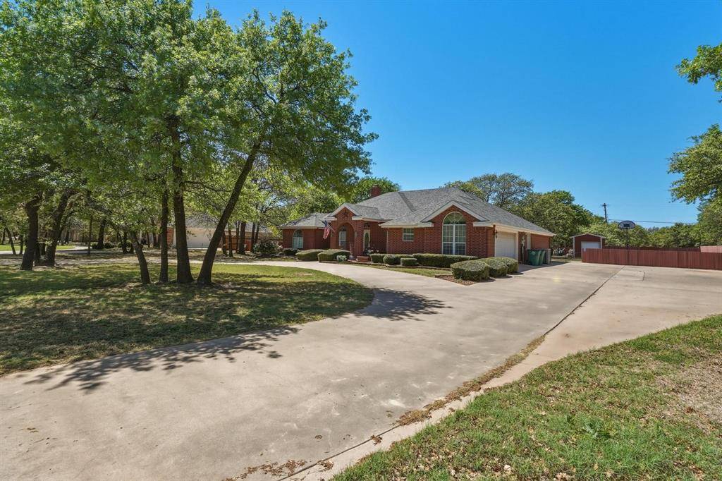 518 Robin Hood Court, Clyde, TX 79510