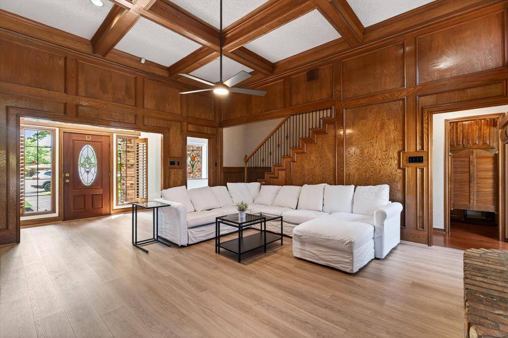 543 Indian Creek Drive, Trophy Club, TX 76262