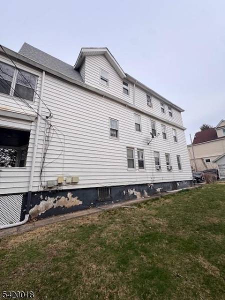 186 Linden Ave, Irvington Twp., NJ 07111