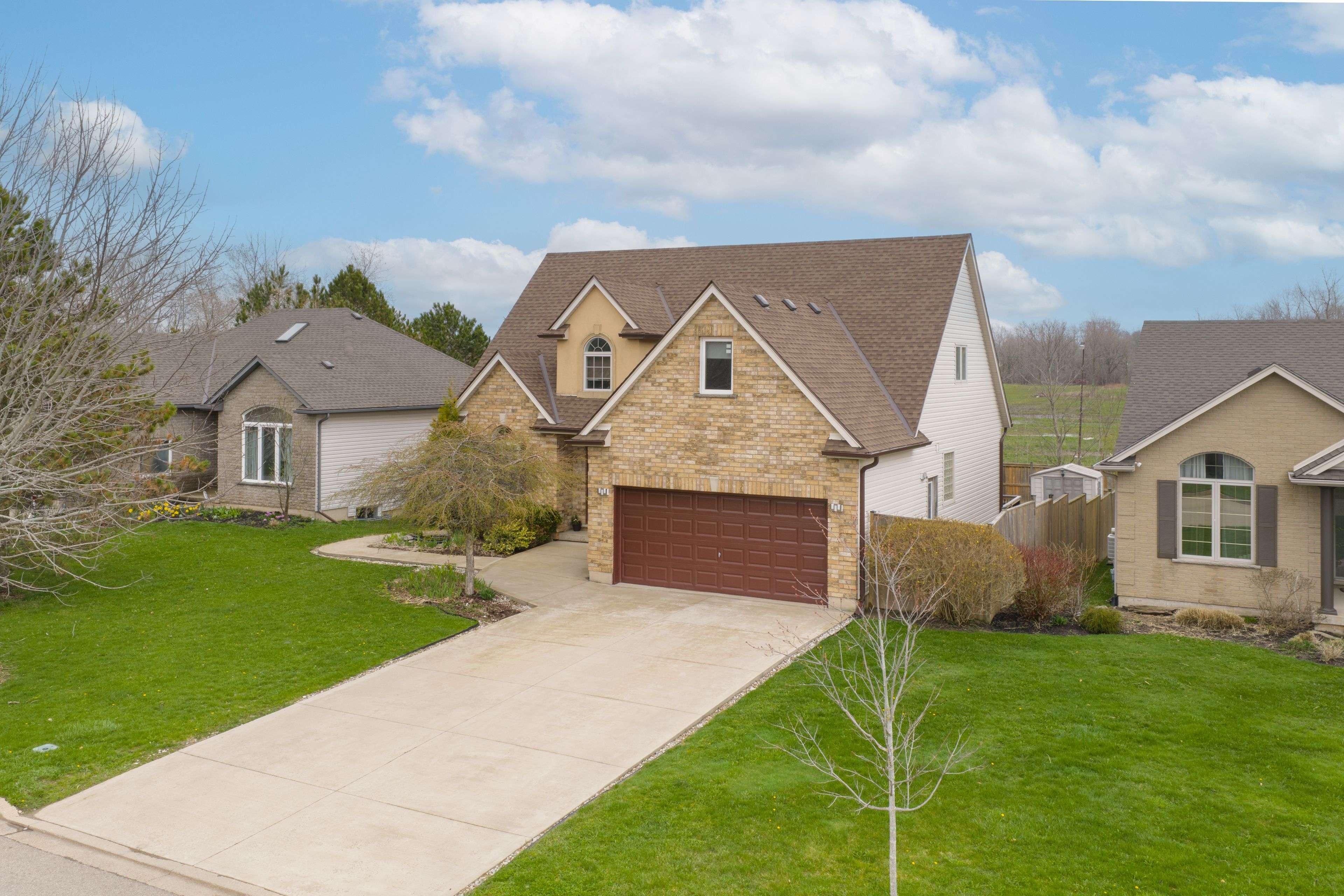 426 Barrington CT, Fort Erie, ON L0S 1N0