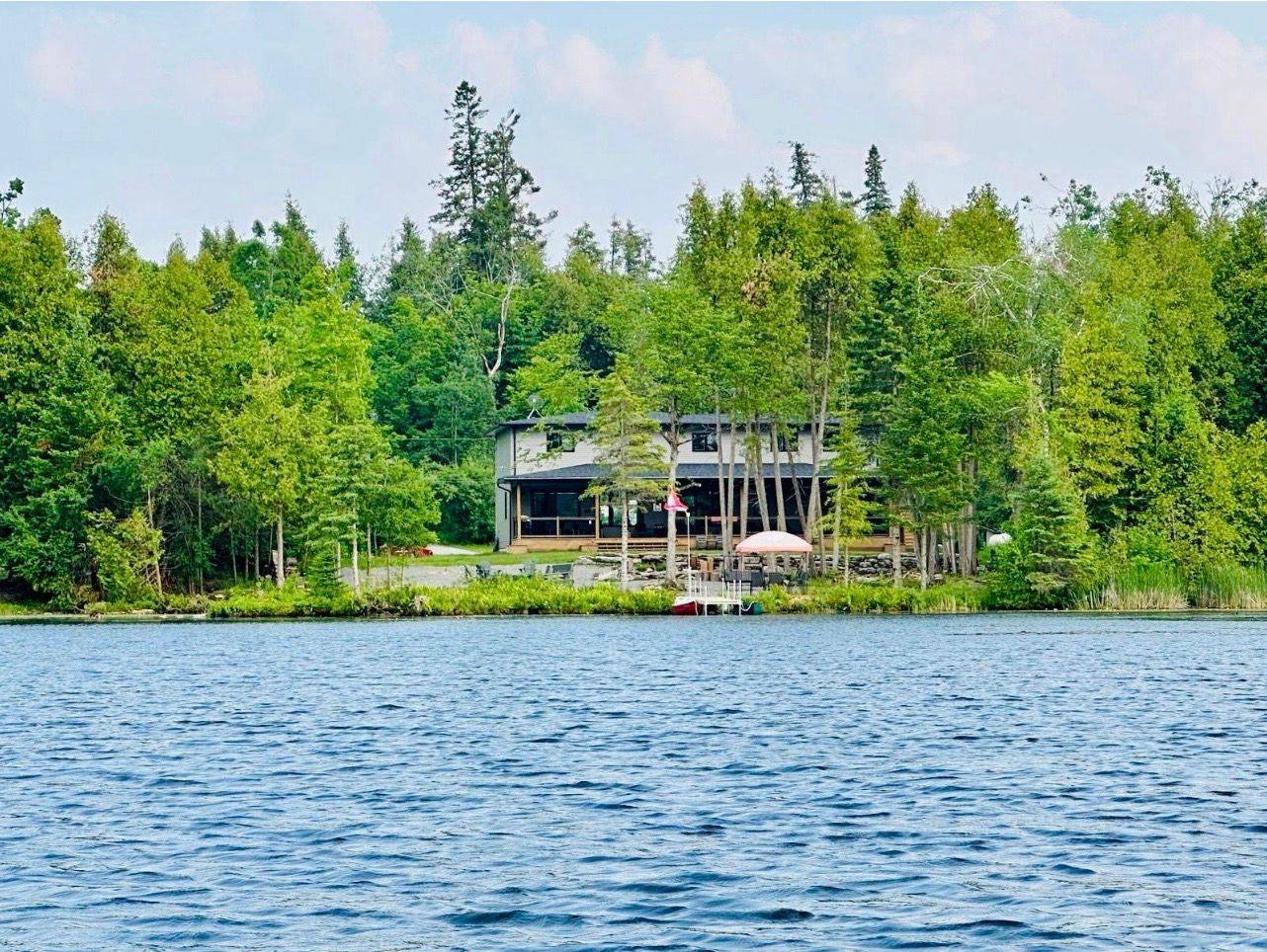 15 Berry LN, Kawartha Lakes, ON K0M 1A0