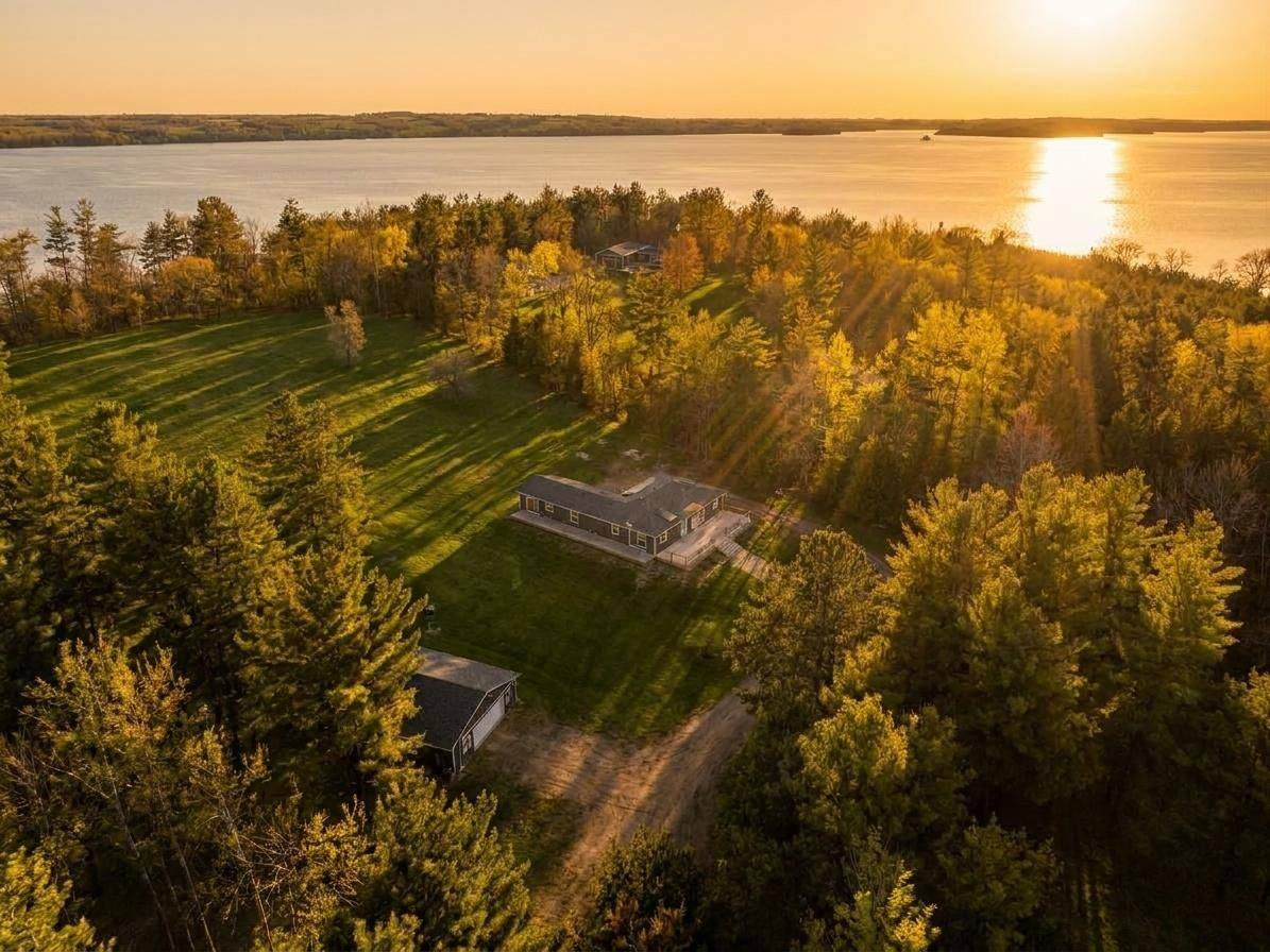 5078 Oak Hills RD, Hamilton Township, ON K0L 1E0