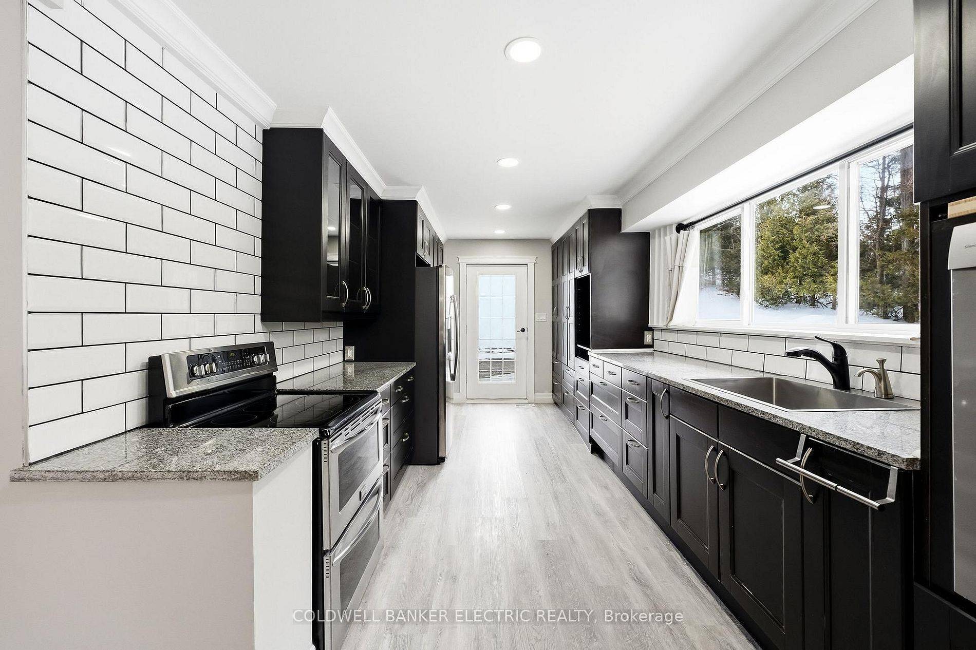 5078 Oak Hills RD, Hamilton Township, ON K0L 1E0