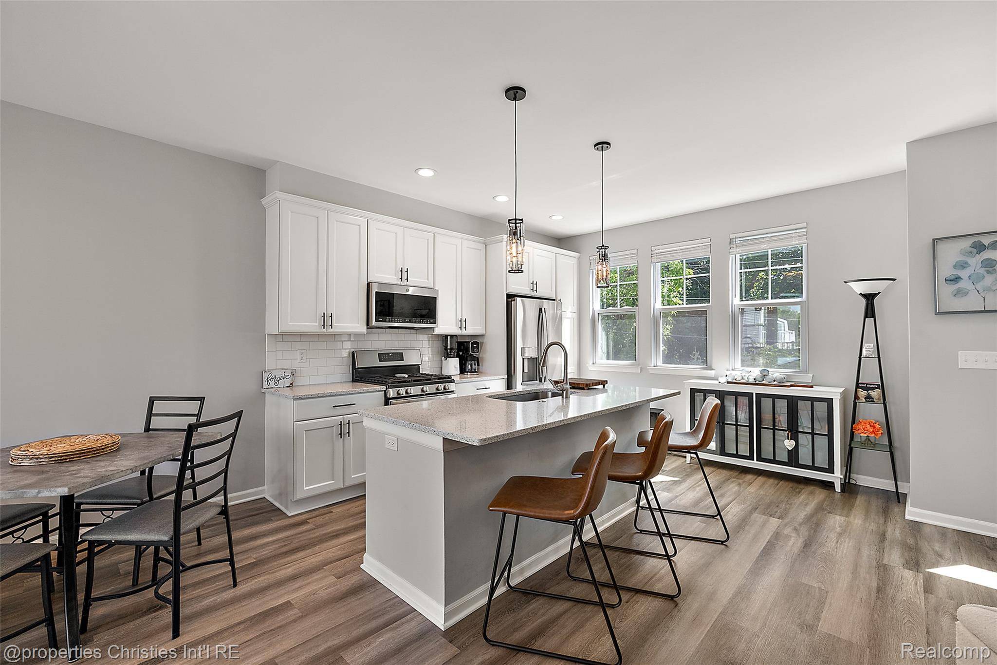 224 Sean ST, Brighton, MI 48116