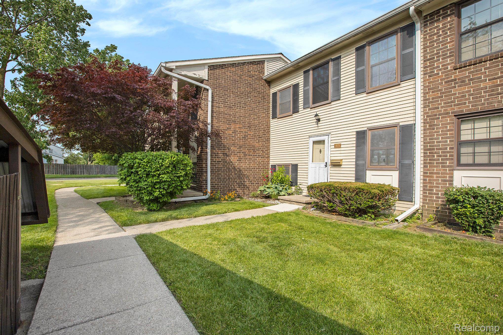 1875 Sheffield DR, Superior Charter Township, MI 48198