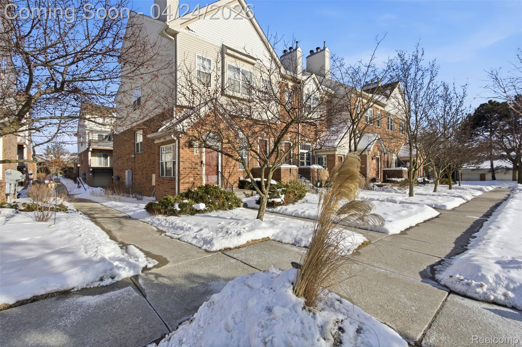 1825 Campau Farms Circle CIR, Detroit, MI 48207