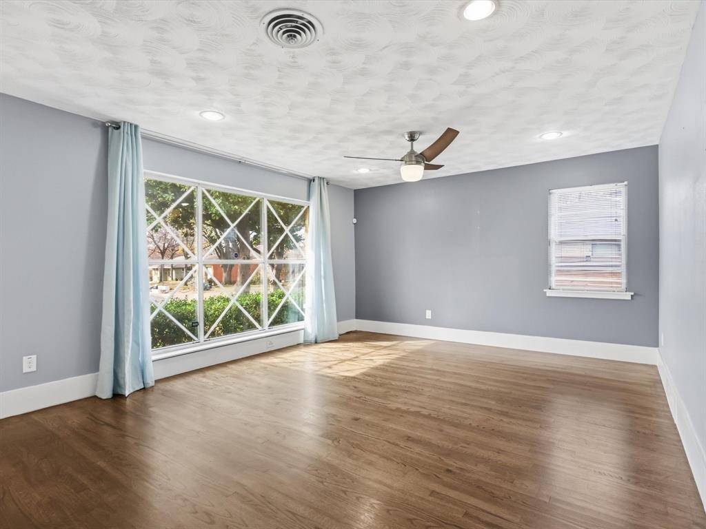 2530 Norsworthy Drive, Dallas, TX 75228