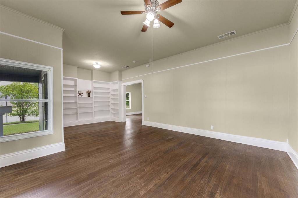 623 N Walnut Street, Sherman, TX 75090