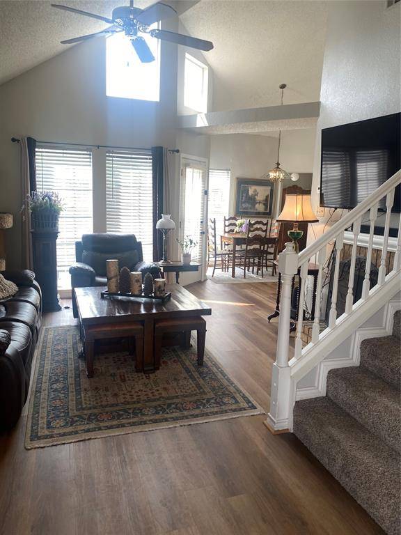 3167 Royal Lane, Dallas, TX 75229