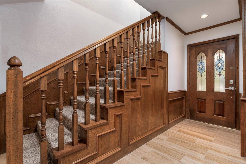 1308 Clover Hill Road, Mansfield, TX 76063