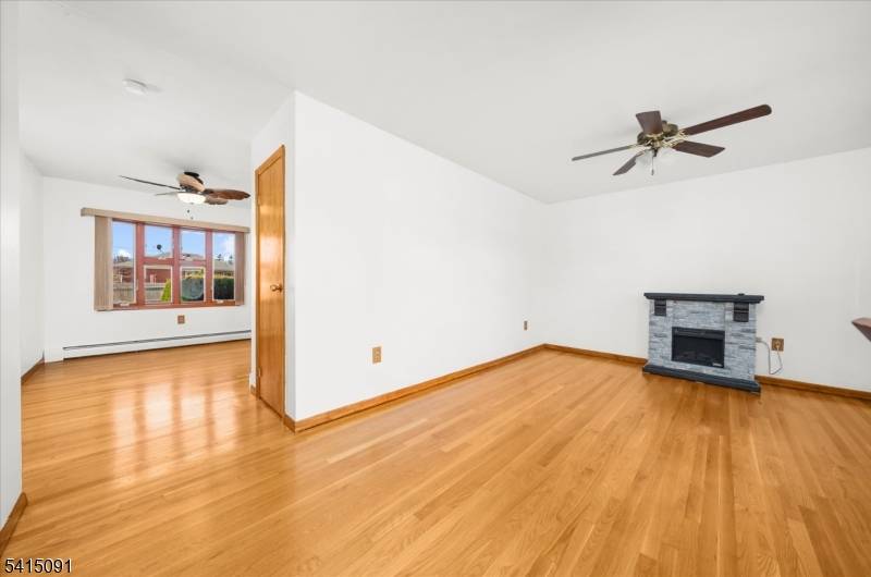 903 4Th Ave, Alpha Boro, NJ 08865