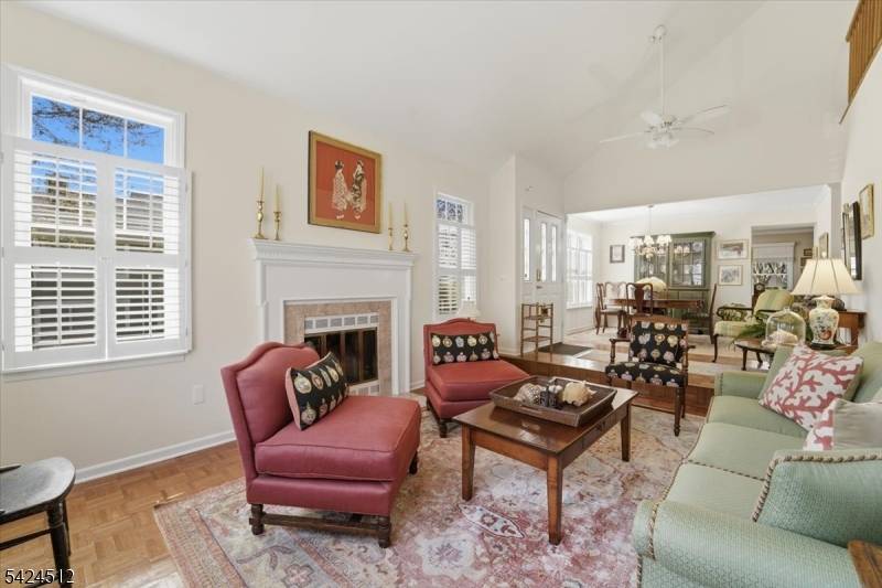 33 Eton Ct, Bedminster Twp., NJ 07921