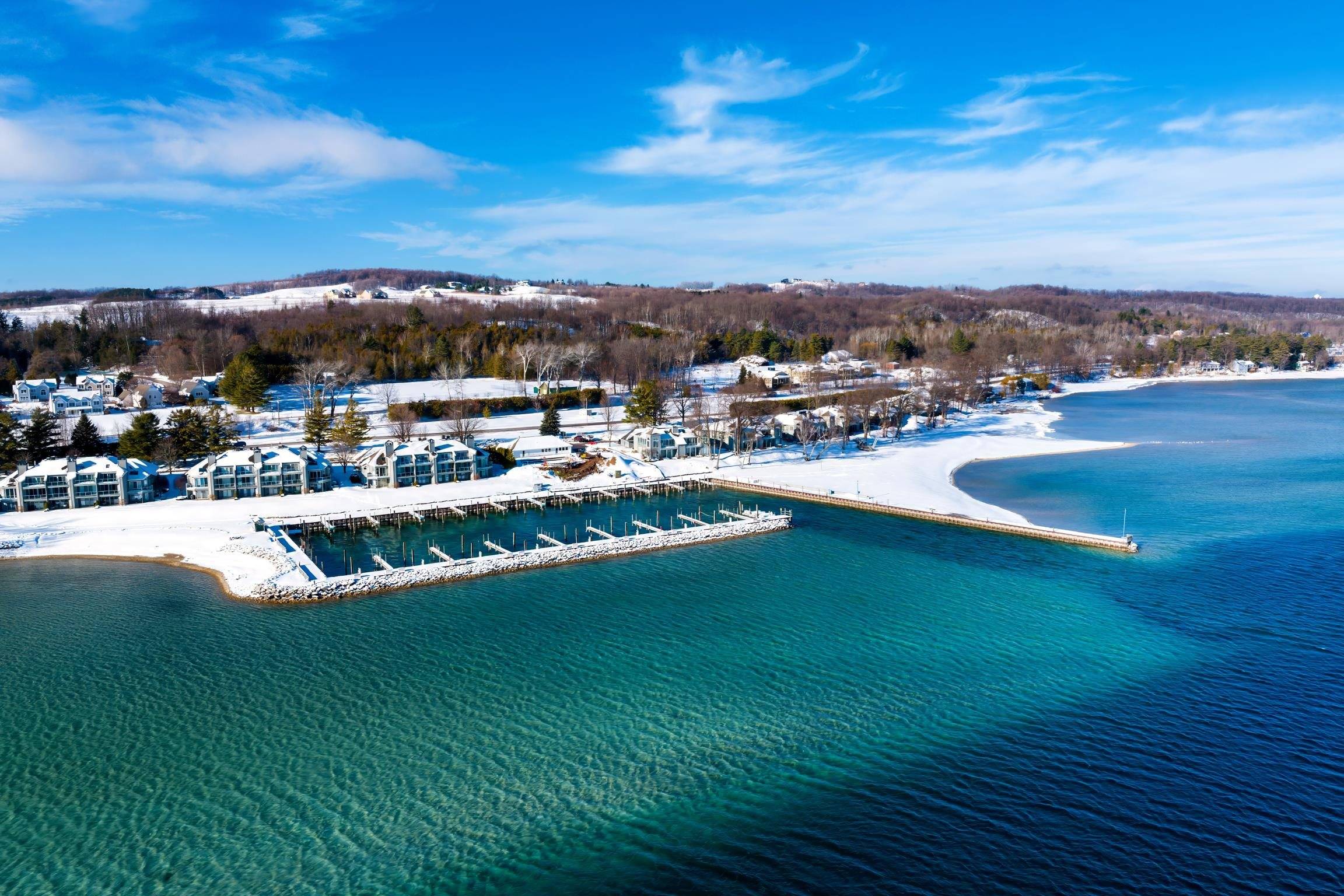 758 Waypoint CIR, Suttons Bay Twp, MI 49682