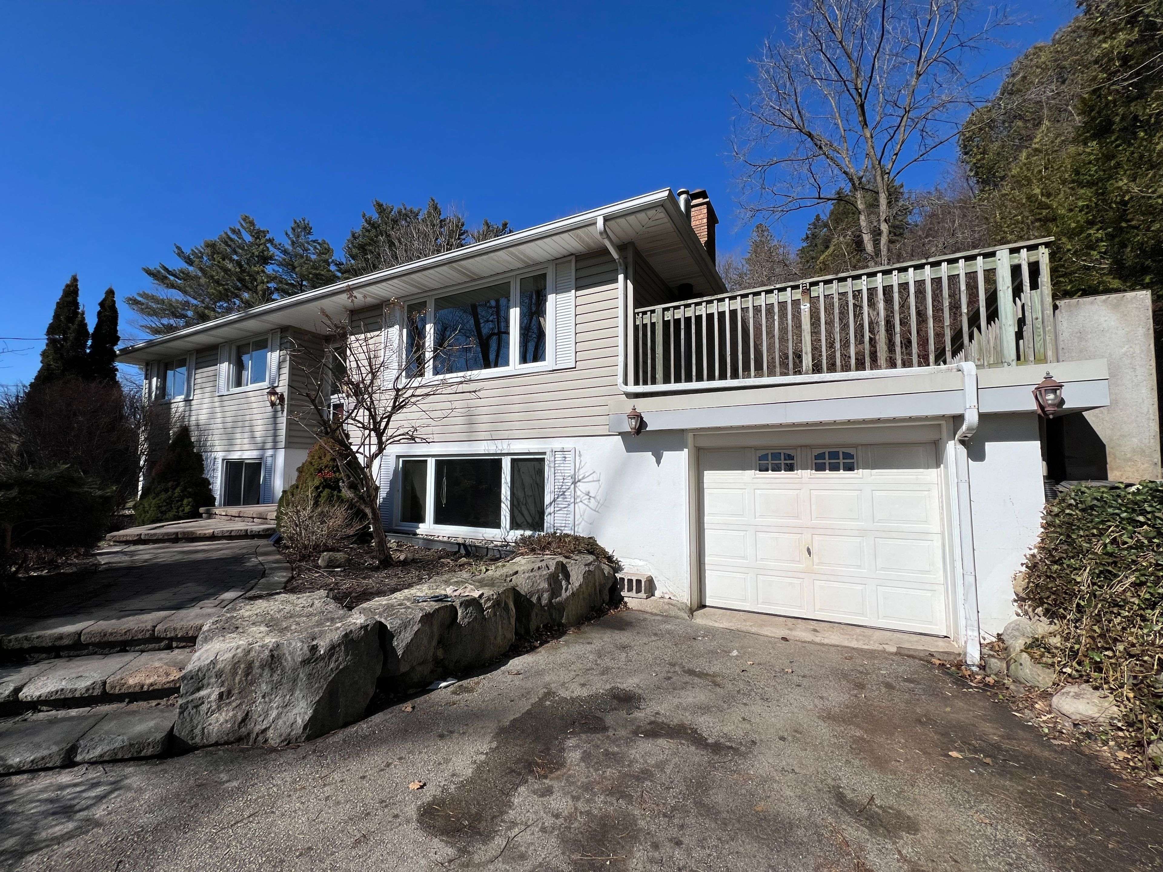 5467 Cedar Springs RD E, Burlington, ON L7P 0C2