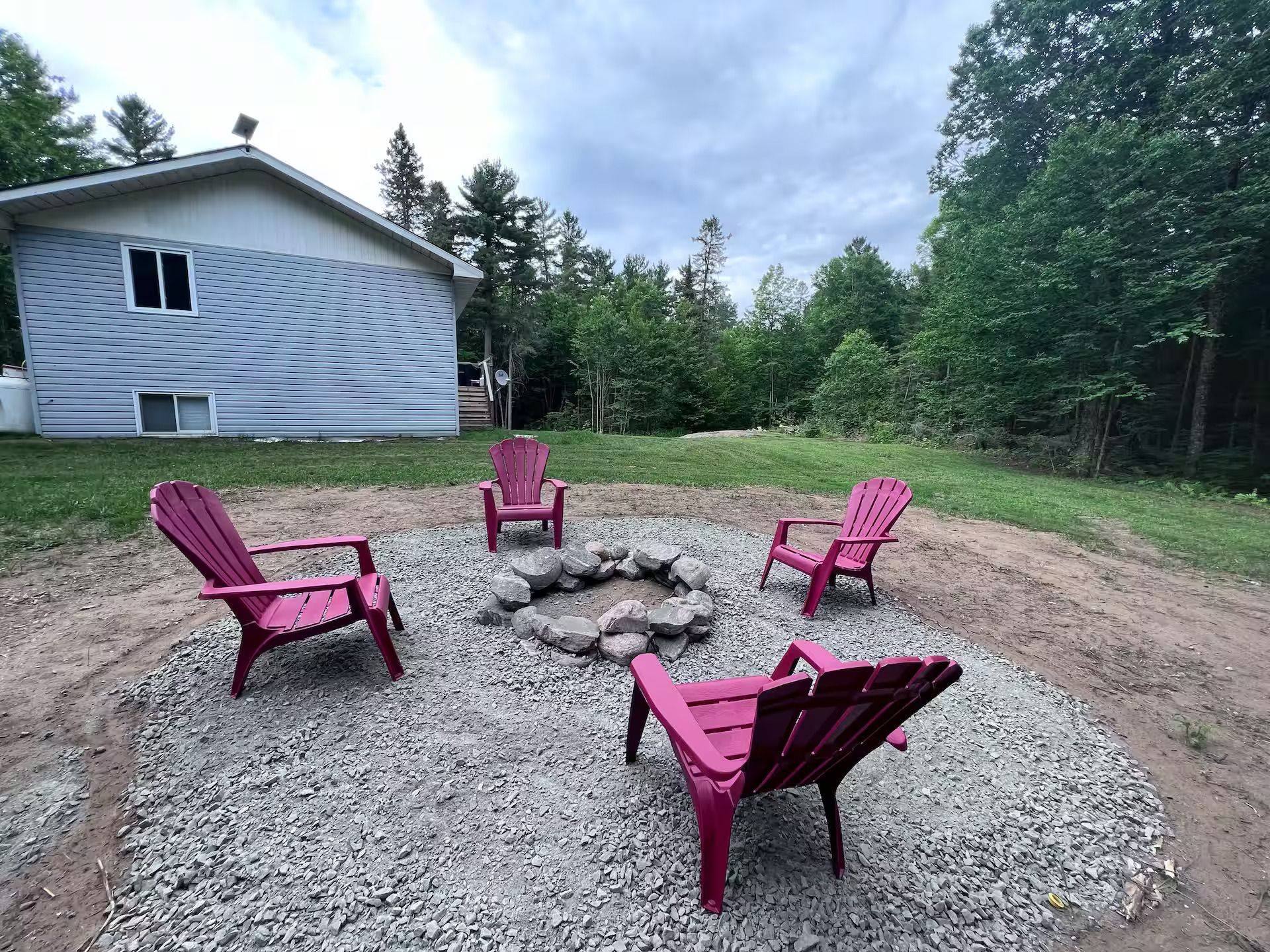 606 Rye RD, Parry Sound Remote Area, ON P0A 1X0