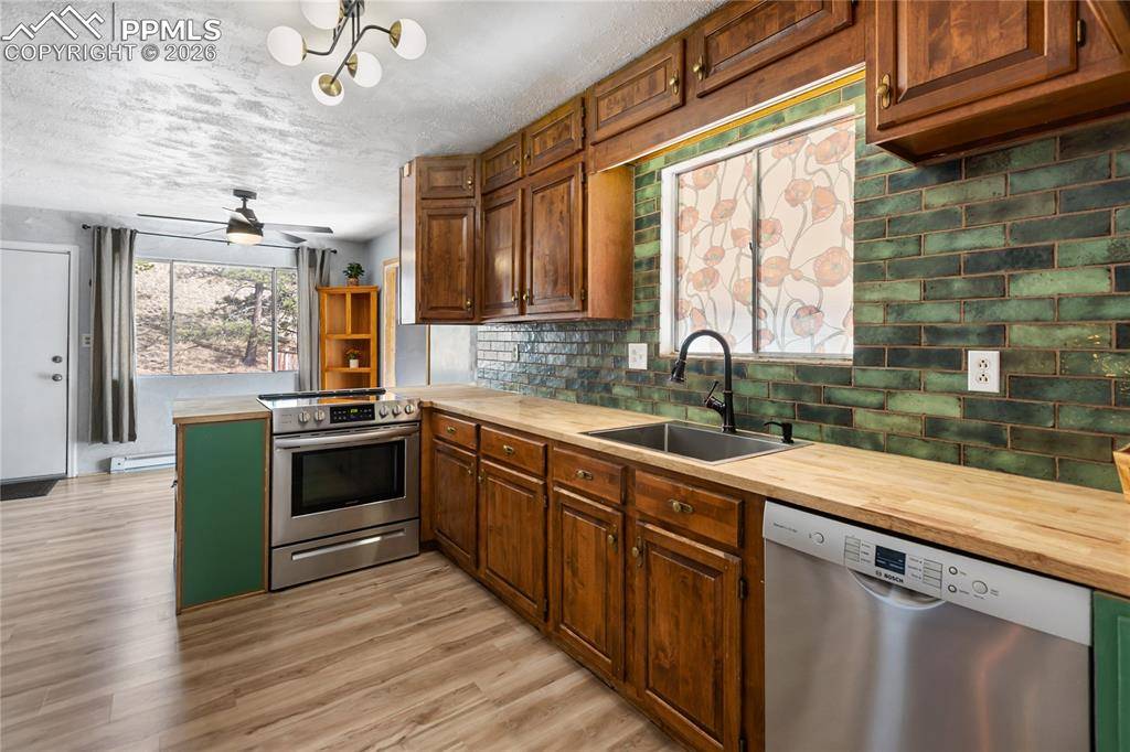 5060 County Road 1, Cripple Creek, CO 80813