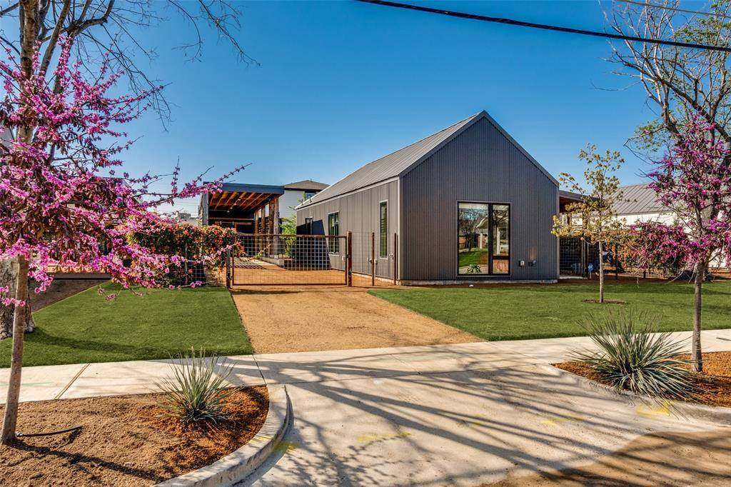 1006 Mcbroom Street, Dallas, TX 75212