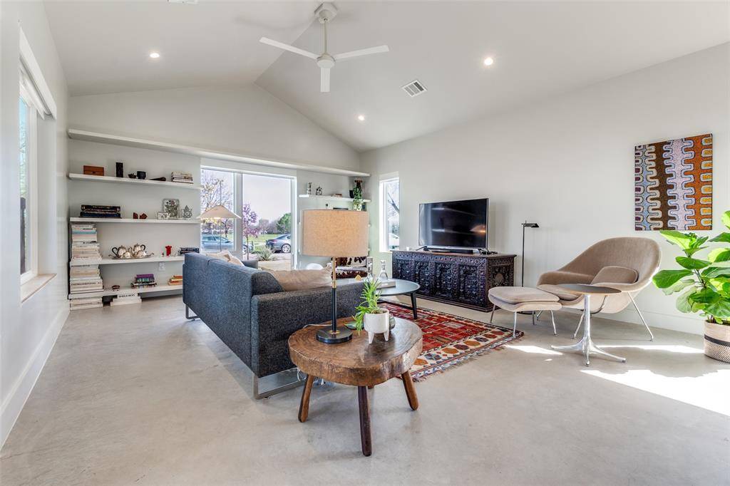 1006 Mcbroom Street, Dallas, TX 75212