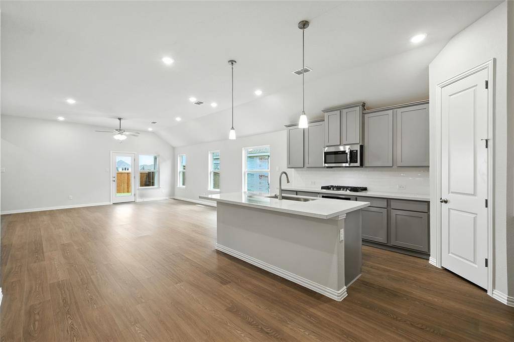 1309 Gardendale Hollow Lane, Anna, TX 75409