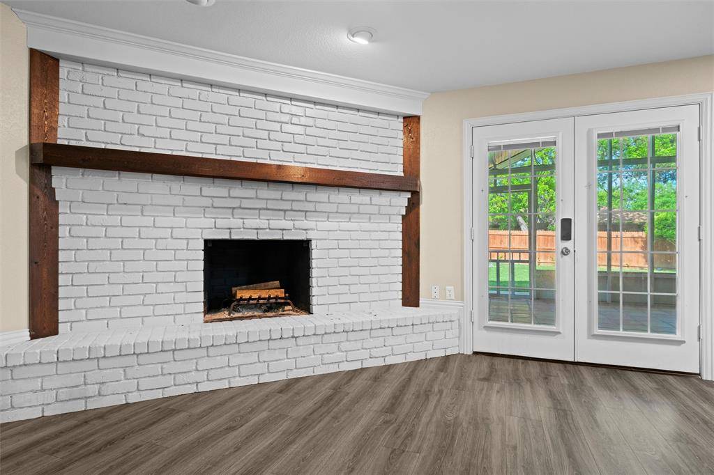 839 Yellowstone Drive, Grapevine, TX 76051