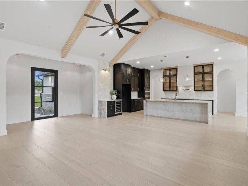 275 Latigo Way, Weatherford, TX 76088