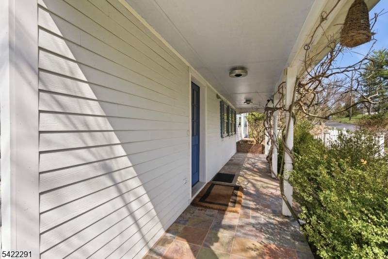 15 Welisewitz Road, East Amwell Twp., NJ 08551