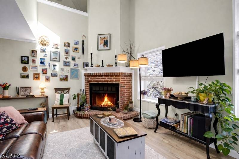 5 Center Ave #8, Morris Twp., NJ 07960