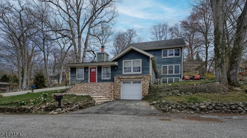 99 Beech Ter, Wayne Twp., NJ 07470