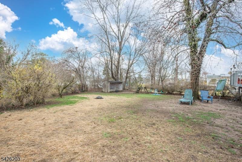 23 Sunnie Ter, West Caldwell Twp., NJ 07006