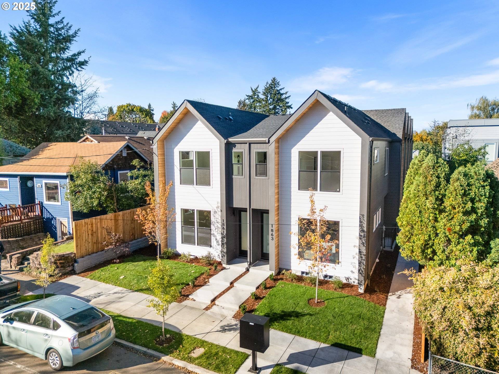 1869 SE Tacoma ST #5, Portland, OR 97202