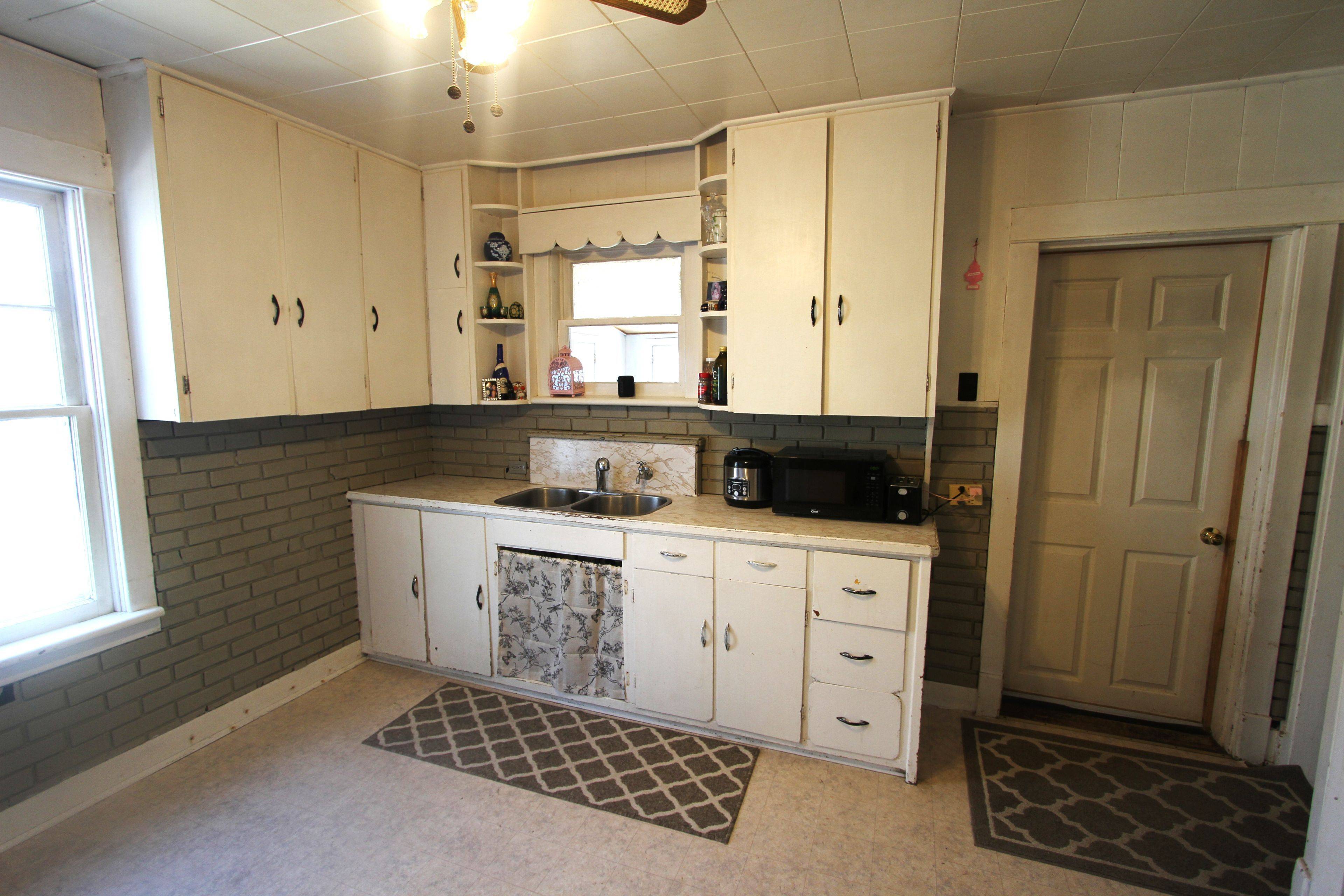 21 Richmond ST W, Kawartha Lakes, ON K0M 2B0