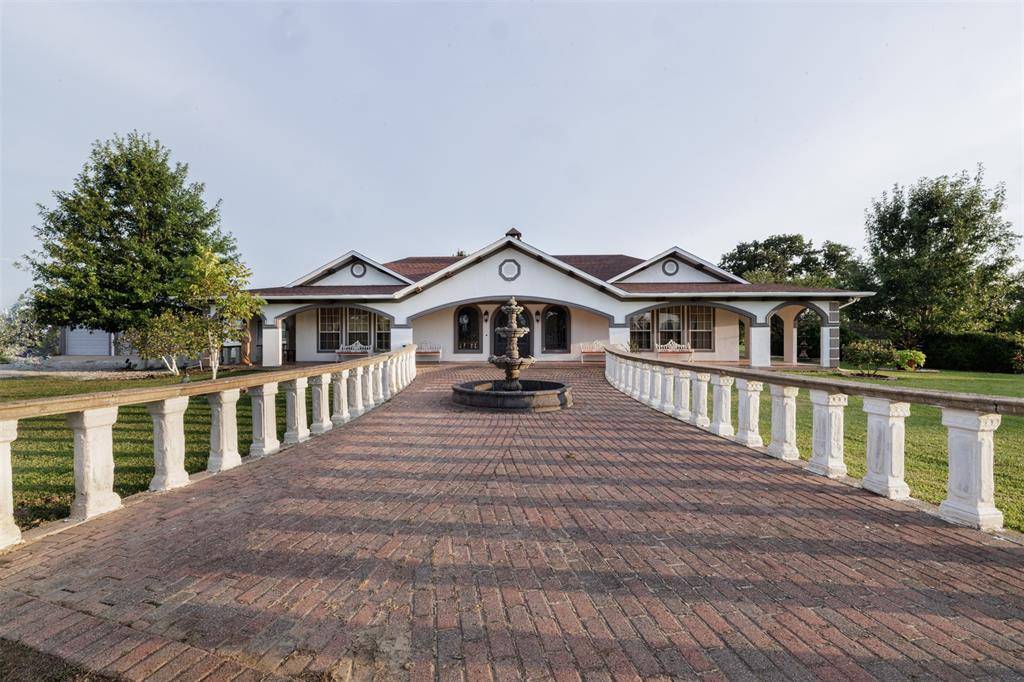 4699 County Road 1600, Alba, TX 75410