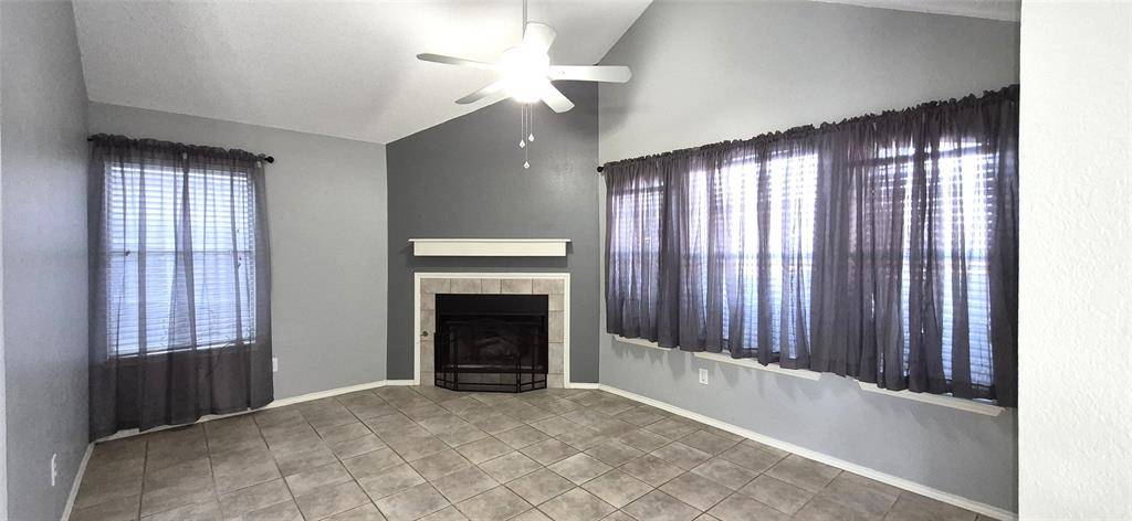 1415 Kynette Drive, Euless, TX 76040