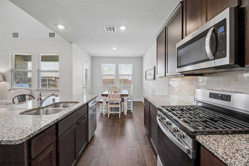 4104 Waldron Trail, Forney, TX 75126