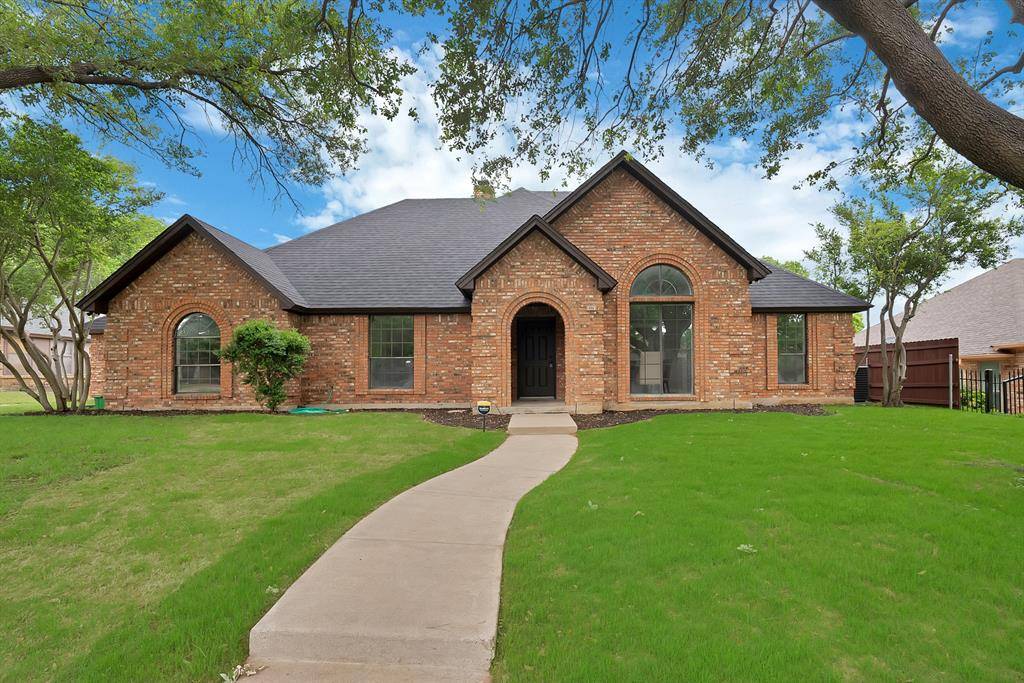 4104 Misty Meadow Drive, Fort Worth, TX 76133