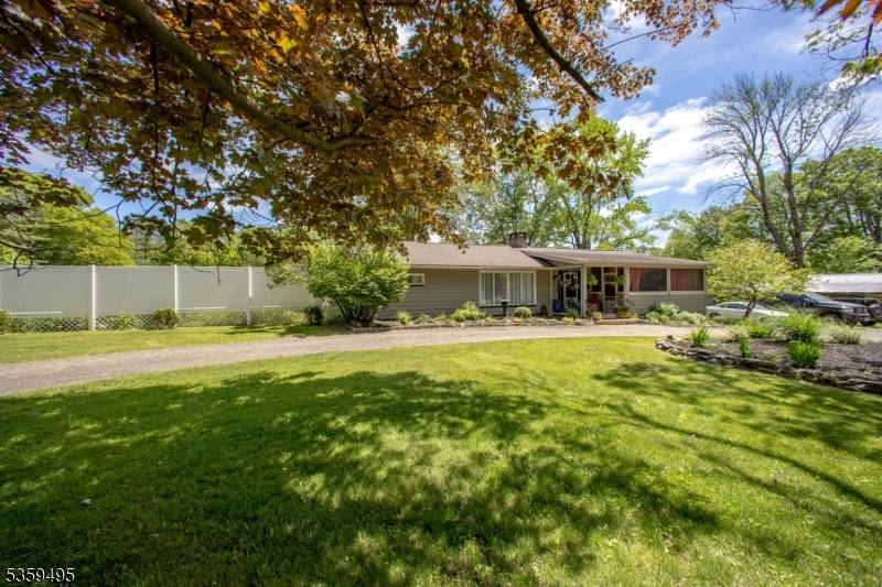 76 Glen Rd, Wantage Twp., NJ 07461