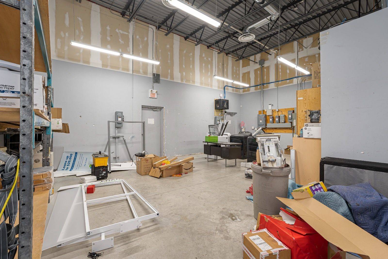 1070 10th ST, Hanover, ON N4N 3B8