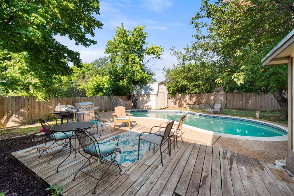 6616 Armando Avenue, Fort Worth, TX 76133