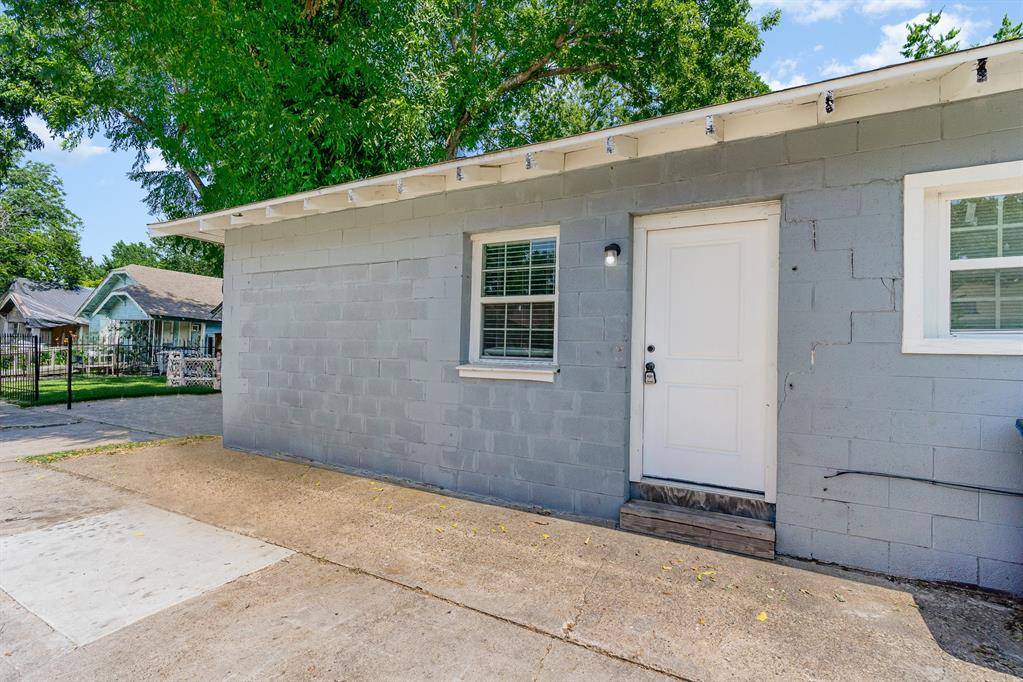 3402 Jeffries Street, Dallas, TX 75215