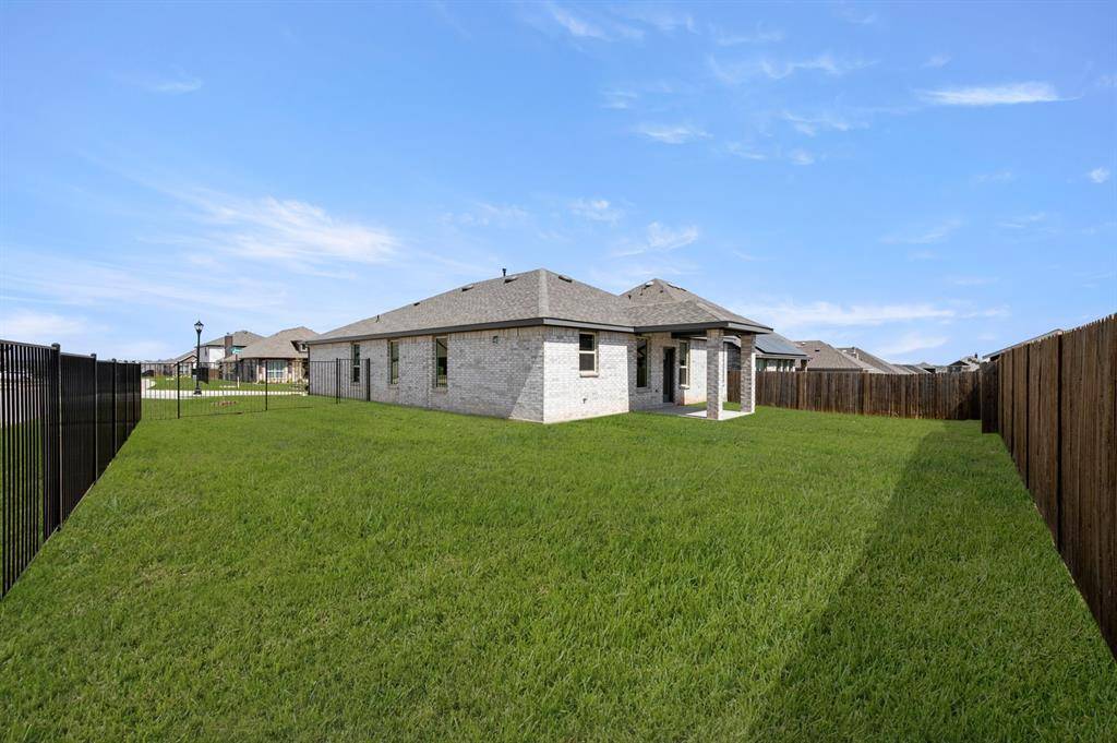 8245 Cheetah, Godley, TX 76044