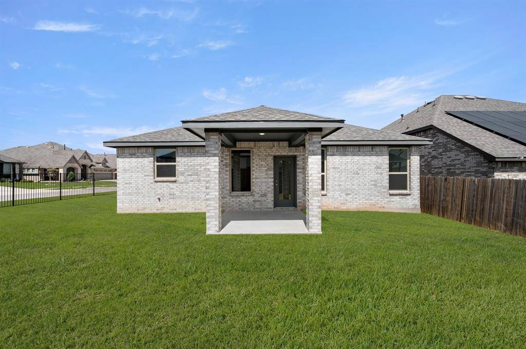 8245 Cheetah, Godley, TX 76044