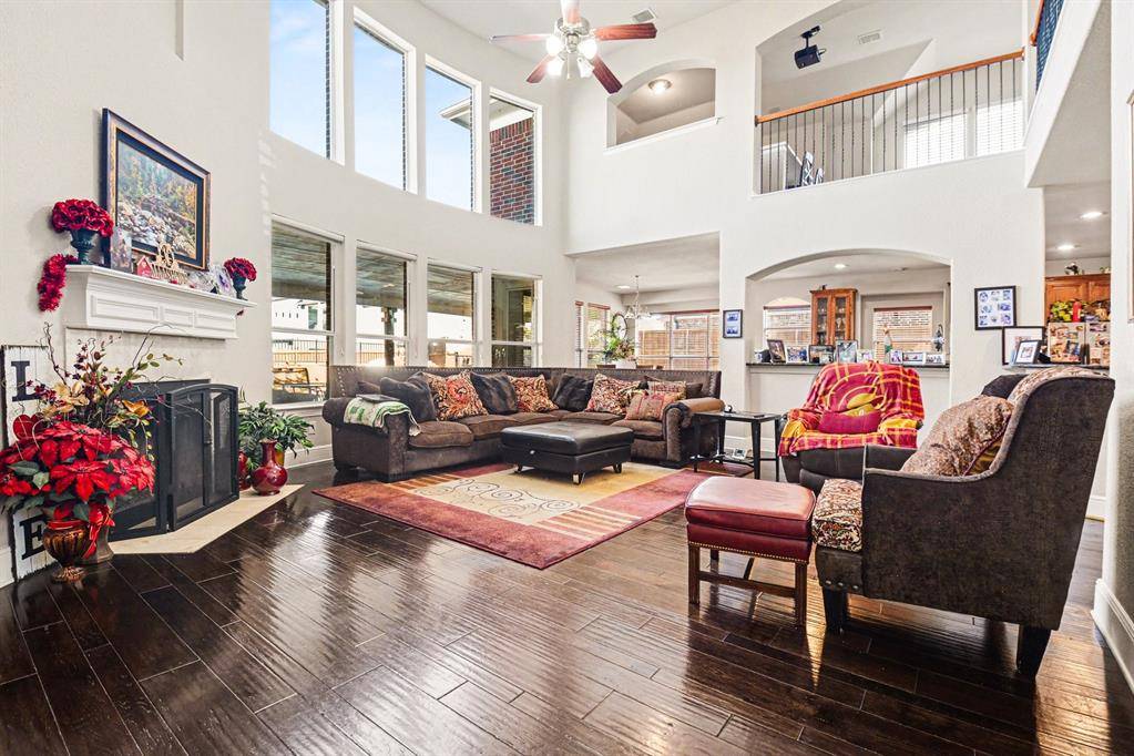 1632 Sandstone Drive, Frisco, TX 75034