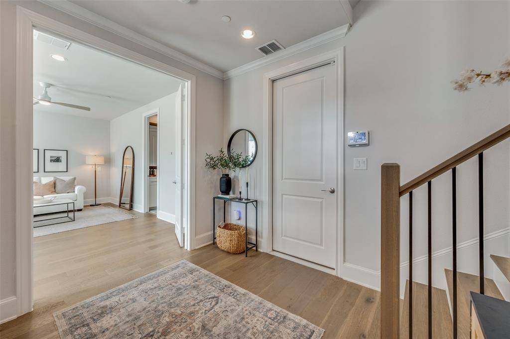 4629 Greenborough Lane, Dallas, TX 75219