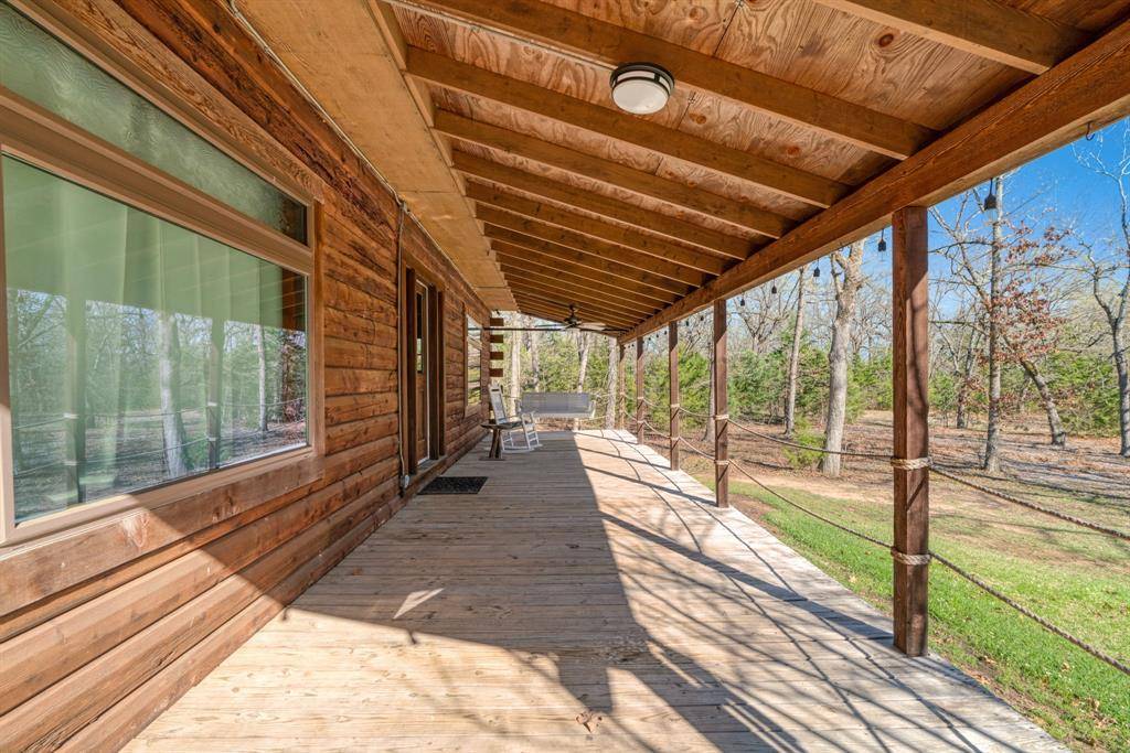 9327 HWY 82 E, Blossom, TX 75416