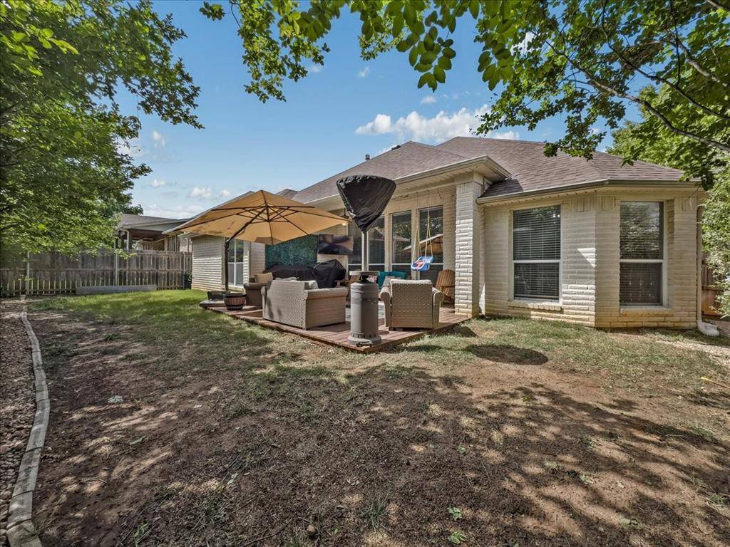 2514 Mustang Drive, Arlington, TX 76001