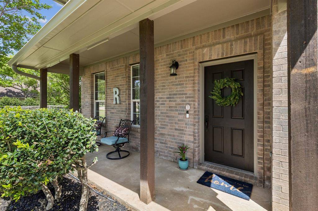 805 Lake Shadow Drive, Lavon, TX 75166