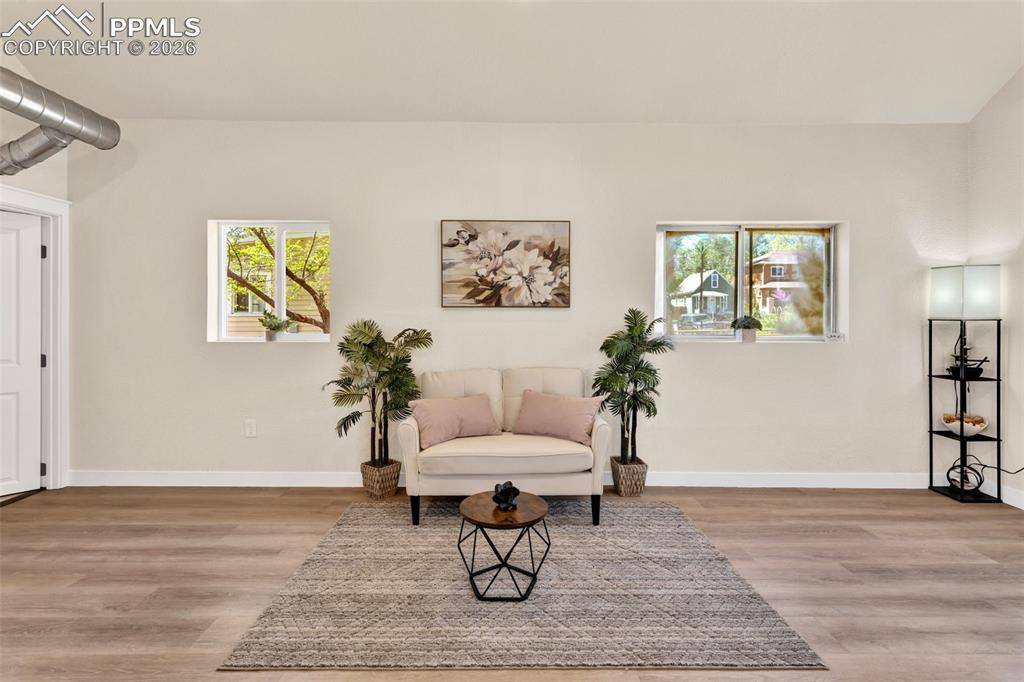 611 Maple ST, Colorado Springs, CO 80903