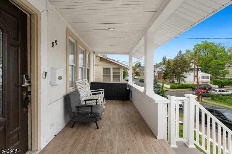 89 E 6Th St, Clifton City, NJ 07011