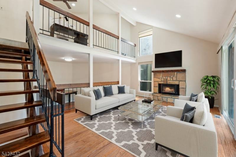 257 Gemini Dr #1B, Hillsborough Twp., NJ 08844